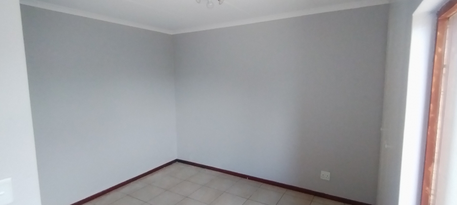 To Let 2 Bedroom Property for Rent in Helderwyk Gauteng