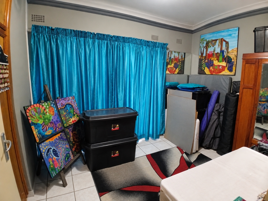 4 Bedroom Property for Sale in Three Rivers East Gauteng