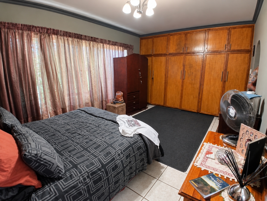 4 Bedroom Property for Sale in Three Rivers East Gauteng