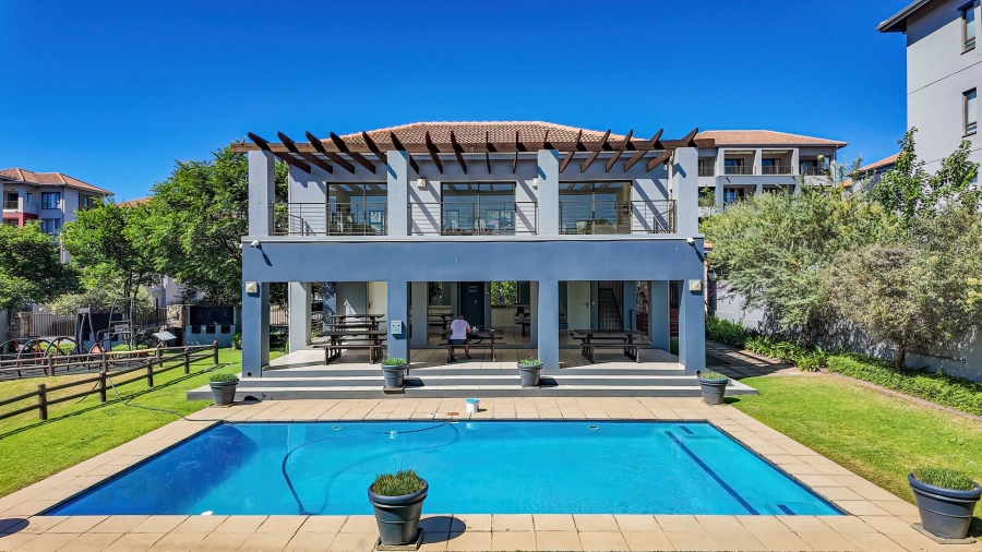 1 Bedroom Property for Sale in Lonehill Gauteng