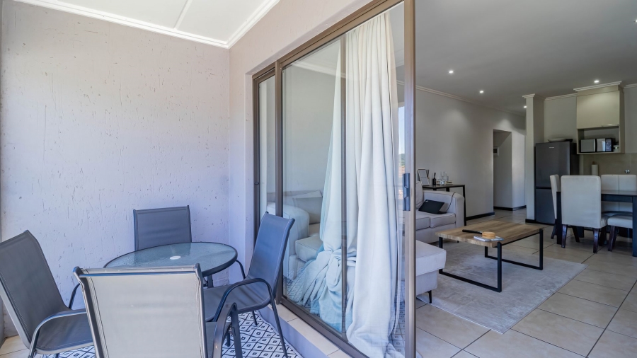1 Bedroom Property for Sale in Lonehill Gauteng
