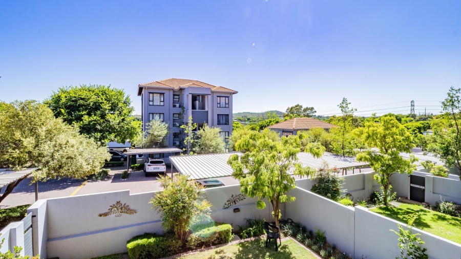 1 Bedroom Property for Sale in Lonehill Gauteng