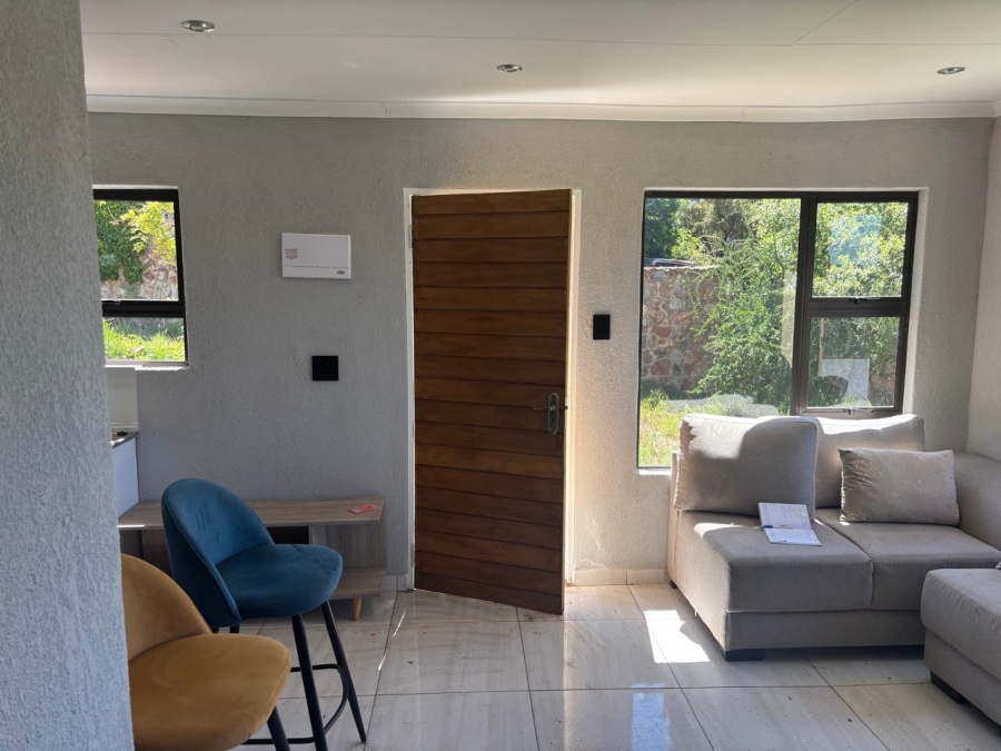 2 Bedroom Property for Sale in Vaaloewer Gauteng