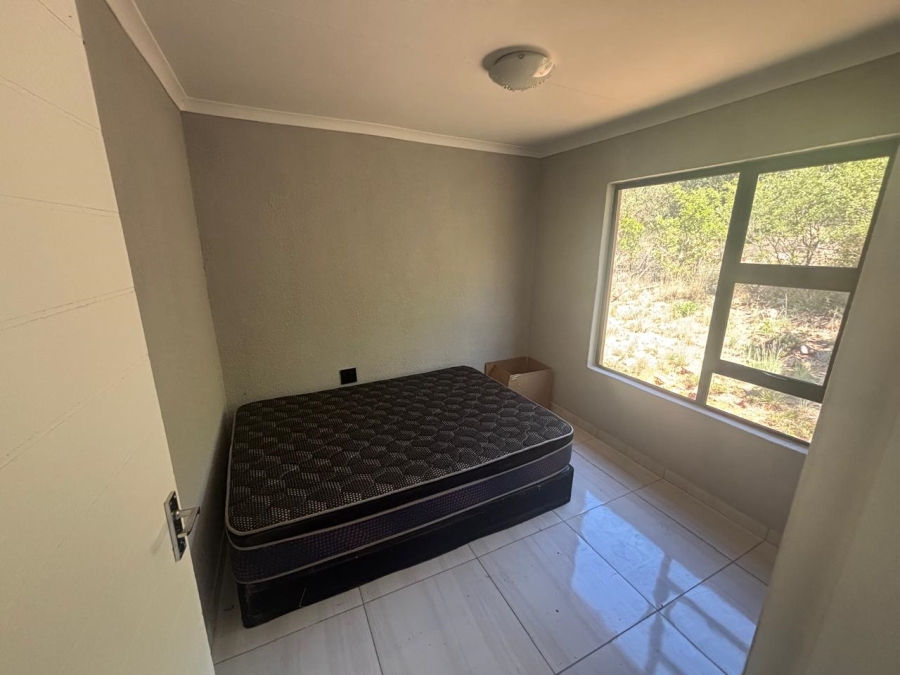 2 Bedroom Property for Sale in Vaaloewer Gauteng