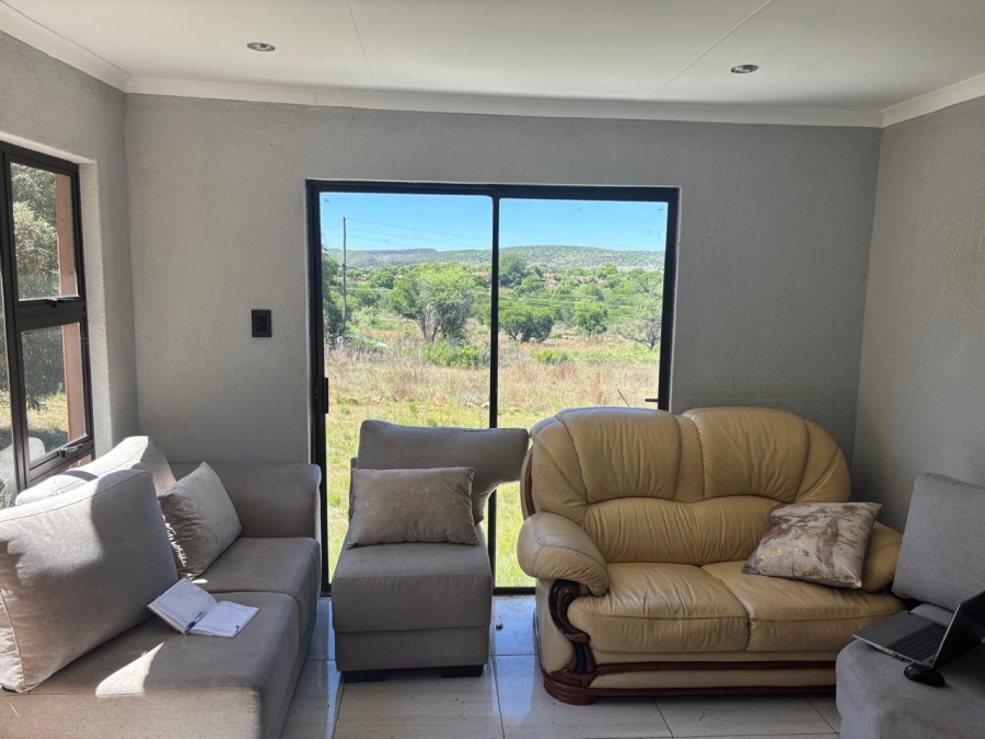 2 Bedroom Property for Sale in Vaaloewer Gauteng