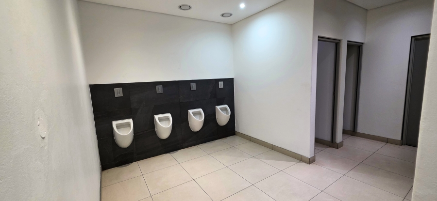 To Let Commercial Property for Rent in Halfway House Gauteng