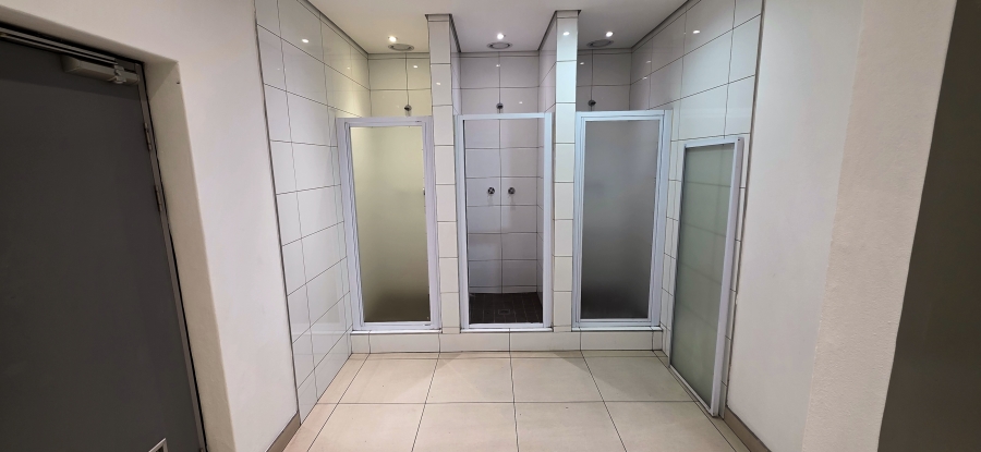 To Let Commercial Property for Rent in Halfway House Gauteng