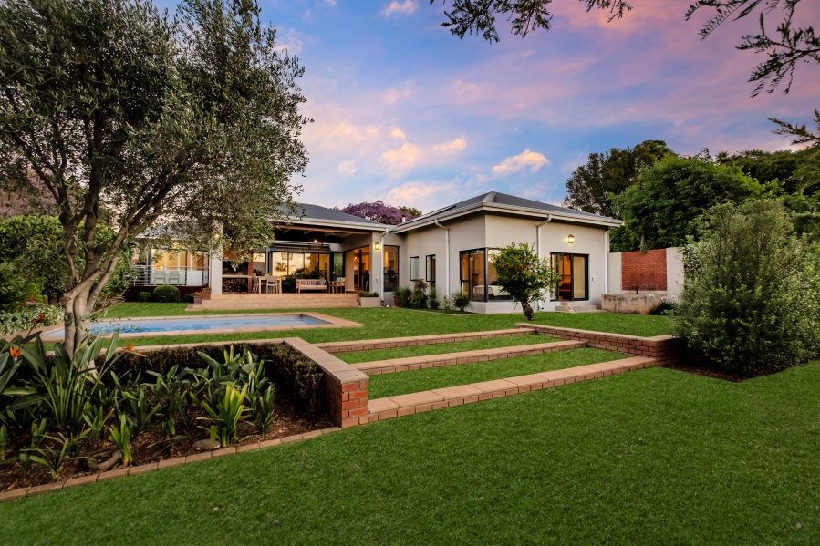 4 Bedroom Property for Sale in Linden Gauteng