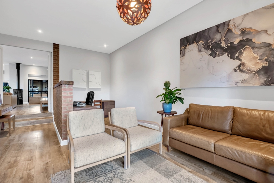 4 Bedroom Property for Sale in Linden Gauteng