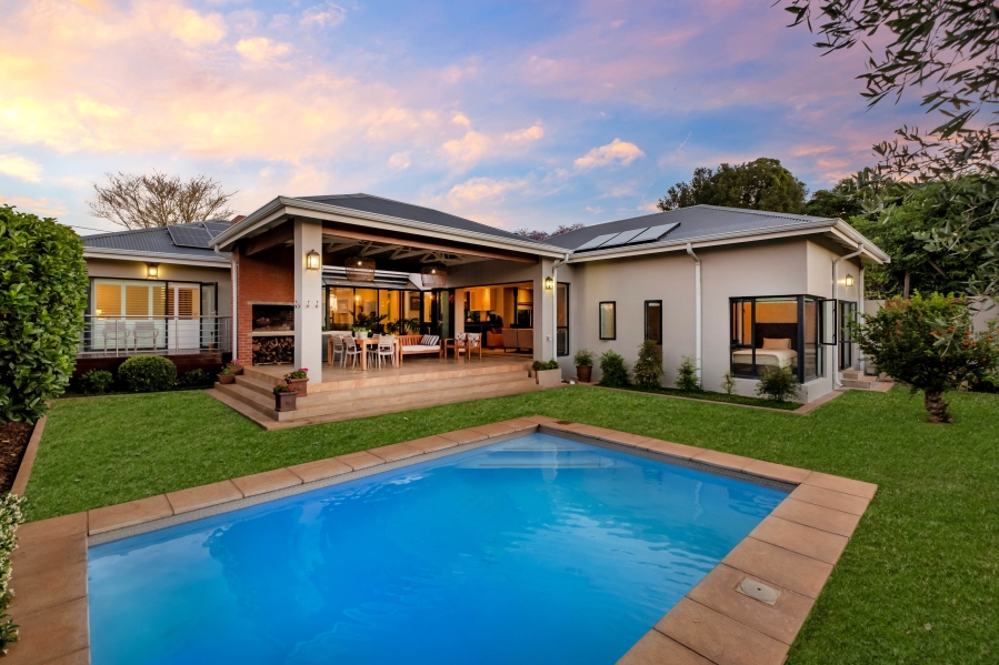 4 Bedroom Property for Sale in Linden Gauteng