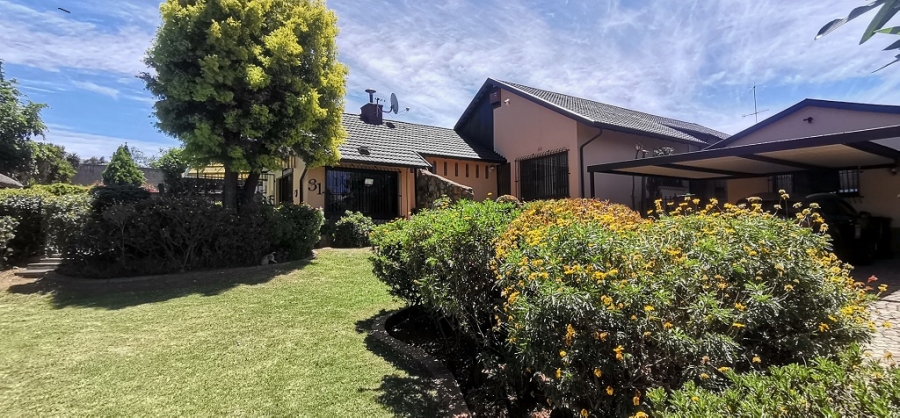 3 Bedroom Property for Sale in Alan Manor Gauteng