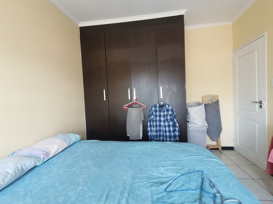 2 Bedroom Property for Sale in Oakdene Gauteng