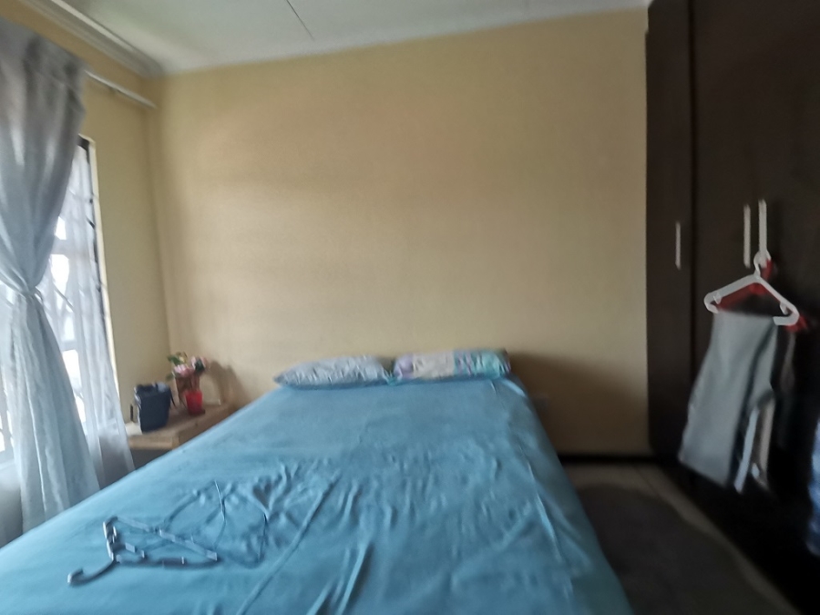 2 Bedroom Property for Sale in Oakdene Gauteng