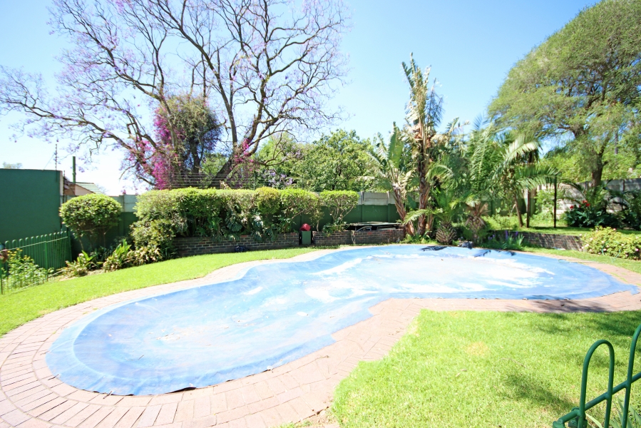 3 Bedroom Property for Sale in Lombardy East Gauteng