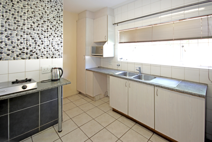 3 Bedroom Property for Sale in Lombardy East Gauteng