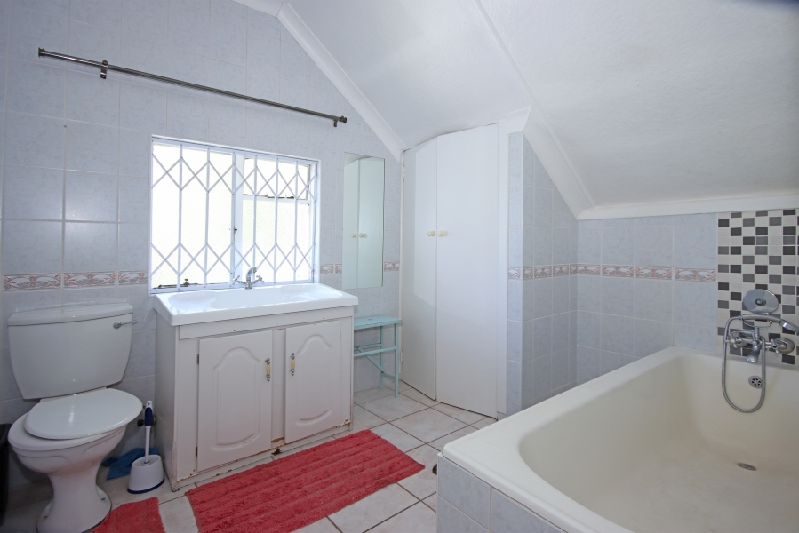 3 Bedroom Property for Sale in Lombardy East Gauteng