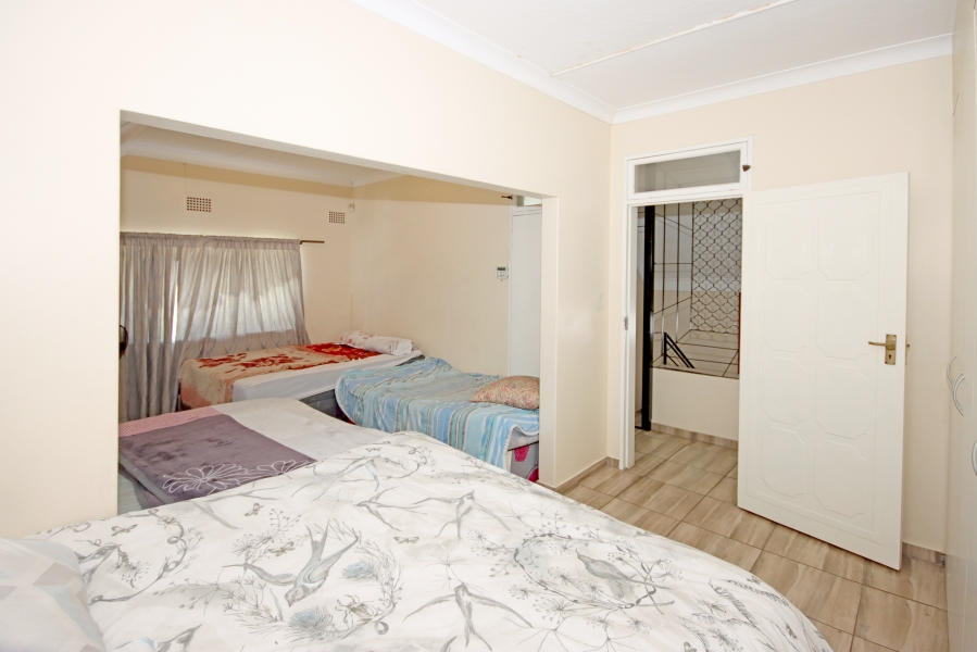 3 Bedroom Property for Sale in Lombardy East Gauteng