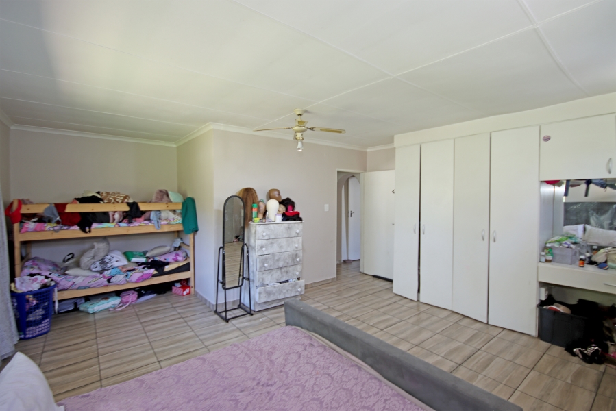3 Bedroom Property for Sale in Lombardy East Gauteng