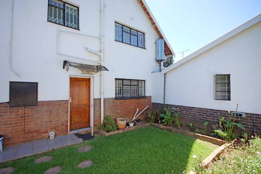 3 Bedroom Property for Sale in Lombardy East Gauteng