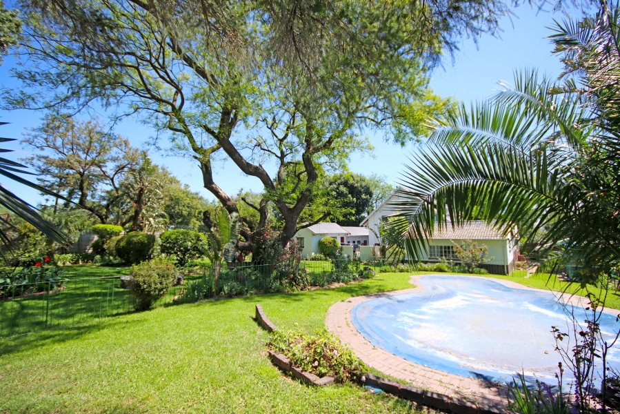 3 Bedroom Property for Sale in Lombardy East Gauteng