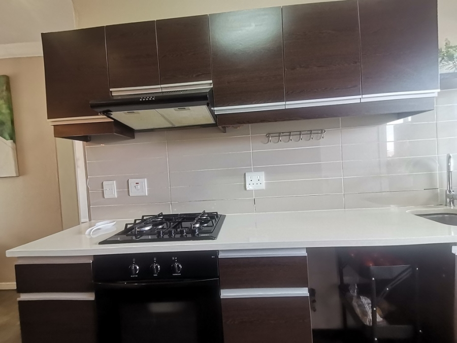 2 Bedroom Property for Sale in Gleneagles Gauteng