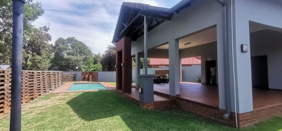 2 Bedroom Property for Sale in Gleneagles Gauteng