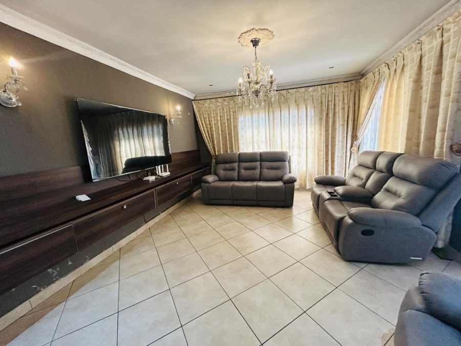 3 Bedroom Property for Sale in Sharon Park Gauteng