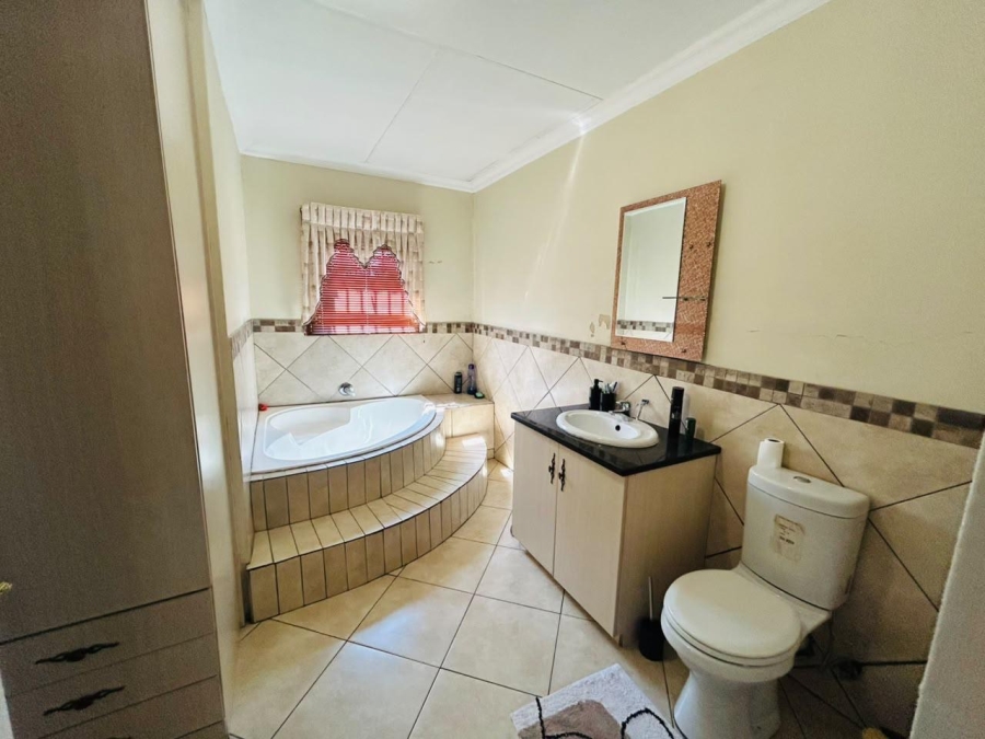 3 Bedroom Property for Sale in Sharon Park Gauteng