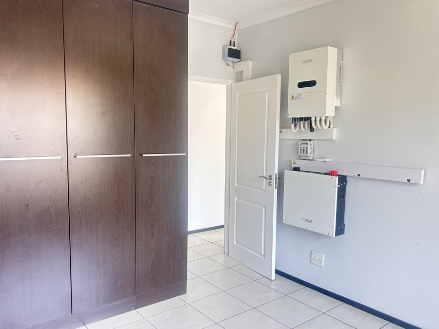 To Let 2 Bedroom Property for Rent in North Riding Gauteng