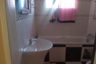 2 Bedroom Property for Sale in Van Riebeeck Park Gauteng