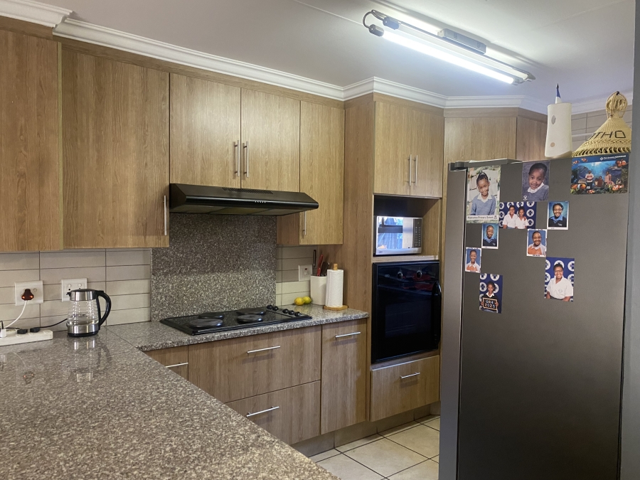 3 Bedroom Property for Sale in Willow Park Manor Gauteng