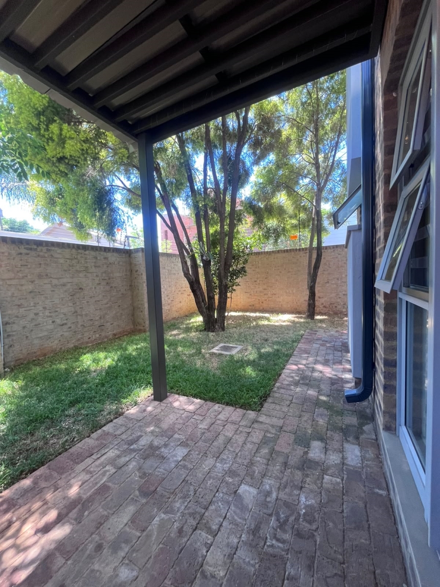 1 Bedroom Property for Sale in Menlo Park Gauteng