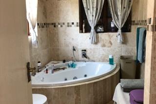 4 Bedroom Property for Sale in Rynfield Gauteng