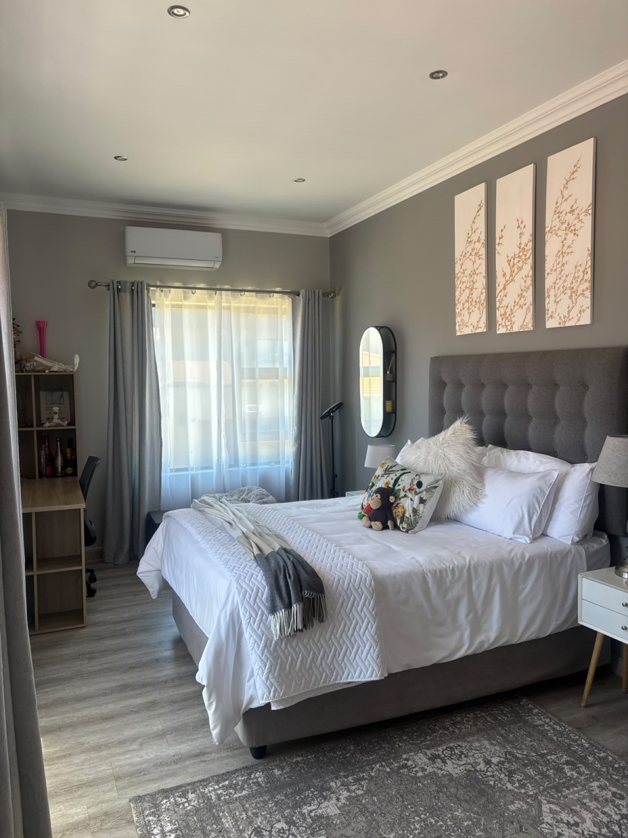 5 Bedroom Property for Sale in Emfuleni Golf Estate Gauteng