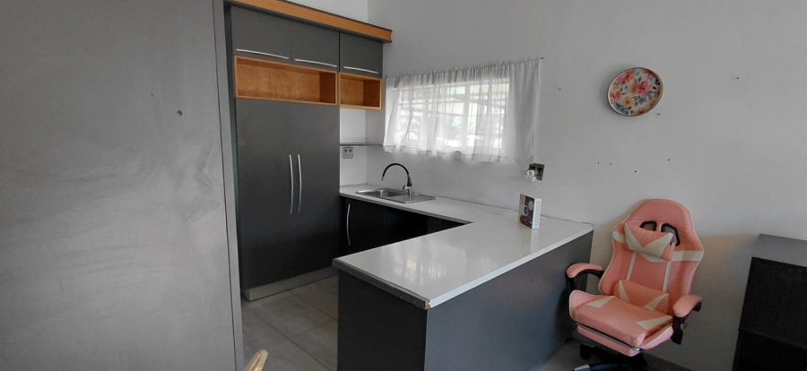 To Let 1 Bedroom Property for Rent in Sunward Park Gauteng