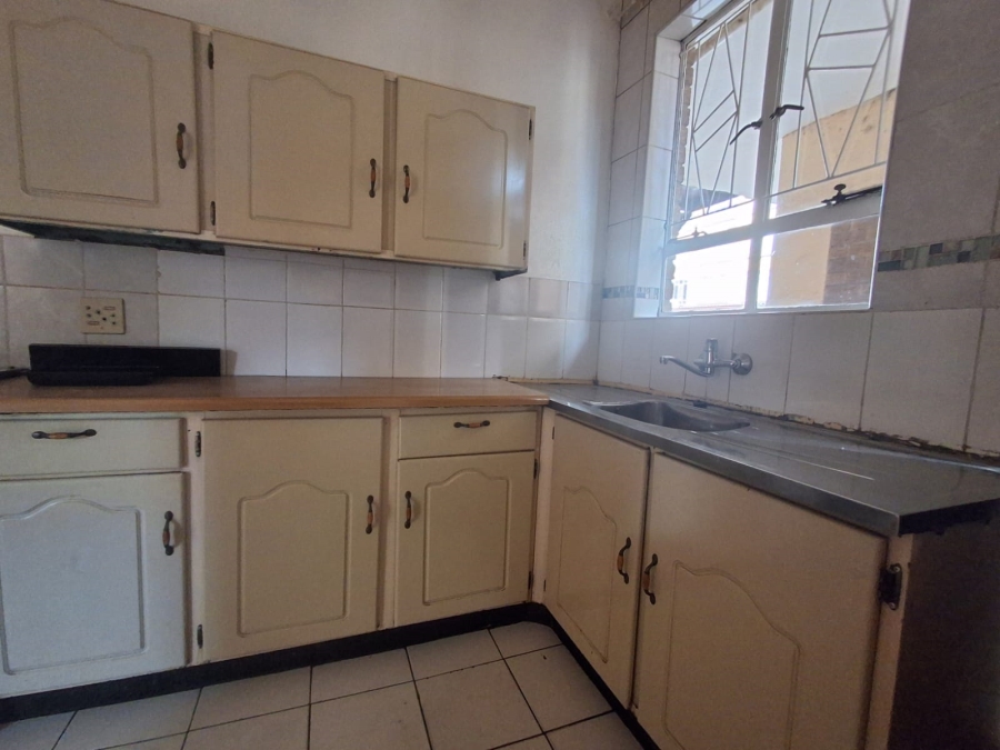 2 Bedroom Property for Sale in Vereeniging Gauteng