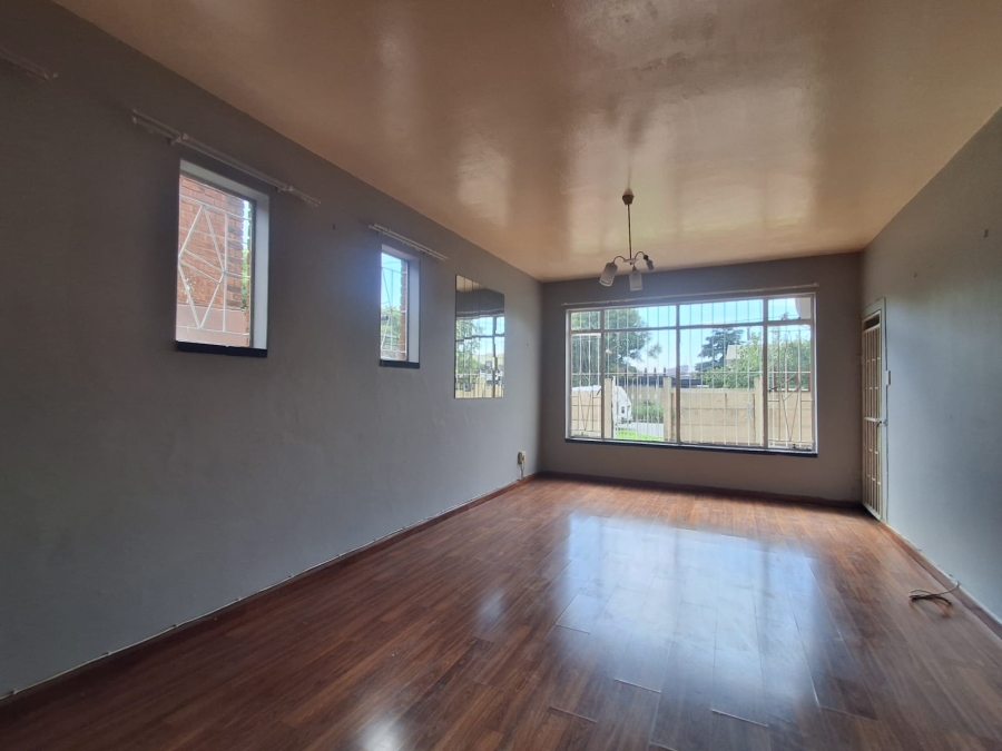2 Bedroom Property for Sale in Vereeniging Gauteng