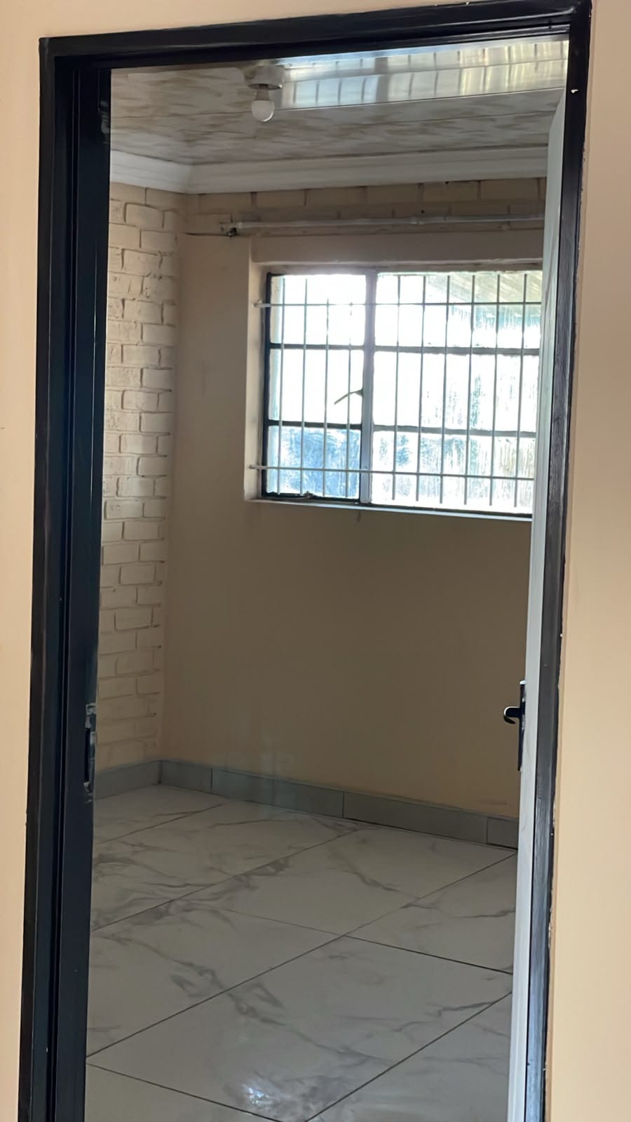 To Let 2 Bedroom Property for Rent in Mantevrede Gauteng