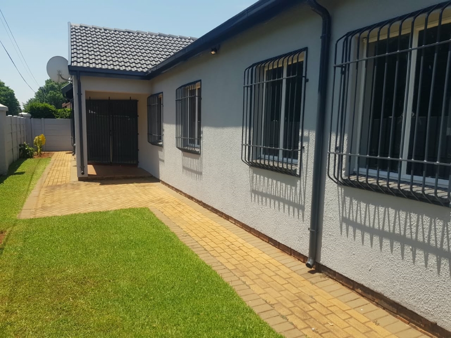 3 Bedroom Property for Sale in Dalview Gauteng