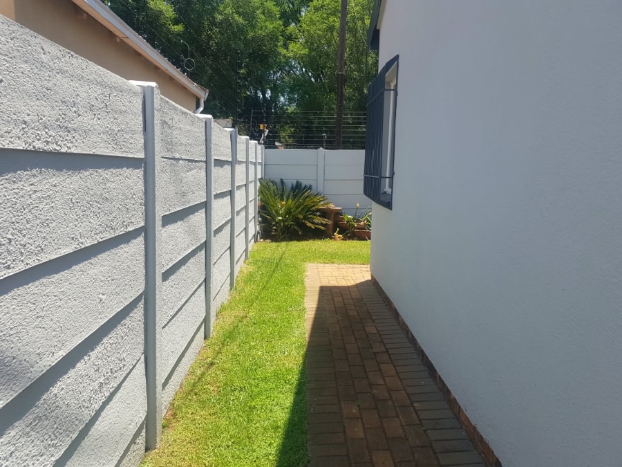 3 Bedroom Property for Sale in Dalview Gauteng