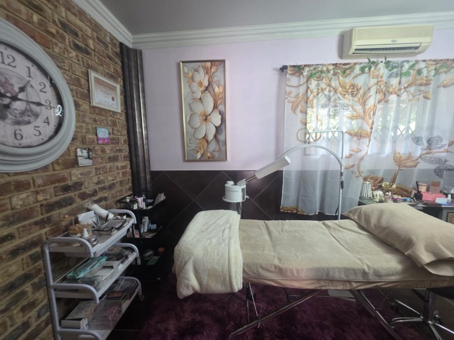 3 Bedroom Property for Sale in Risiville Gauteng