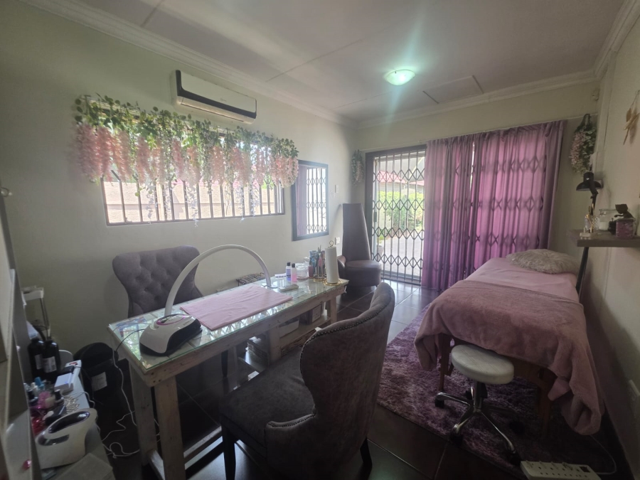 3 Bedroom Property for Sale in Risiville Gauteng