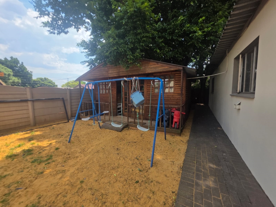 3 Bedroom Property for Sale in Risiville Gauteng
