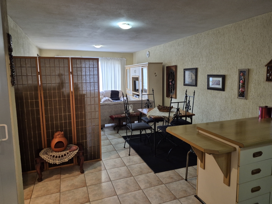 2 Bedroom Property for Sale in Randhart Gauteng