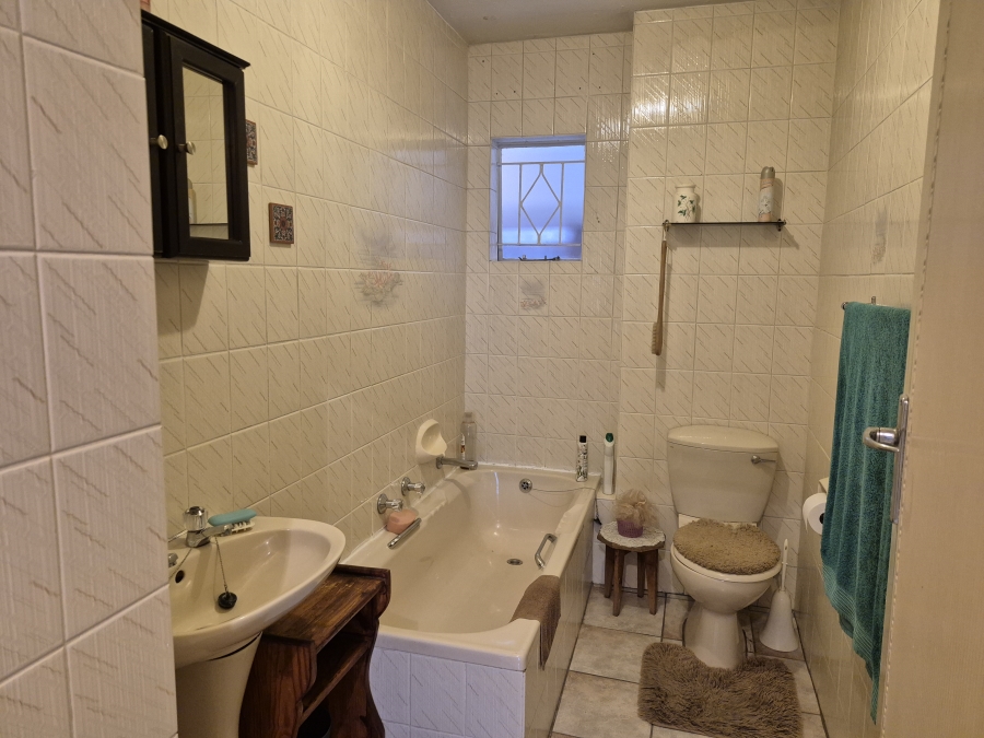 2 Bedroom Property for Sale in Randhart Gauteng