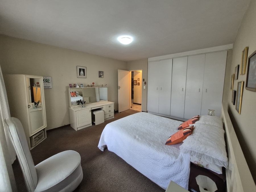 2 Bedroom Property for Sale in Randhart Gauteng