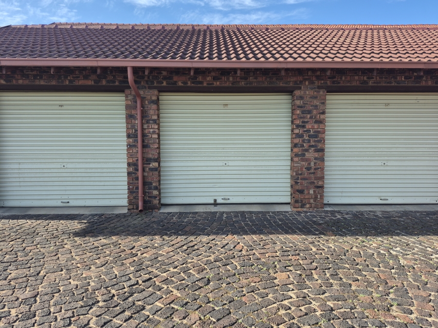 2 Bedroom Property for Sale in Randhart Gauteng