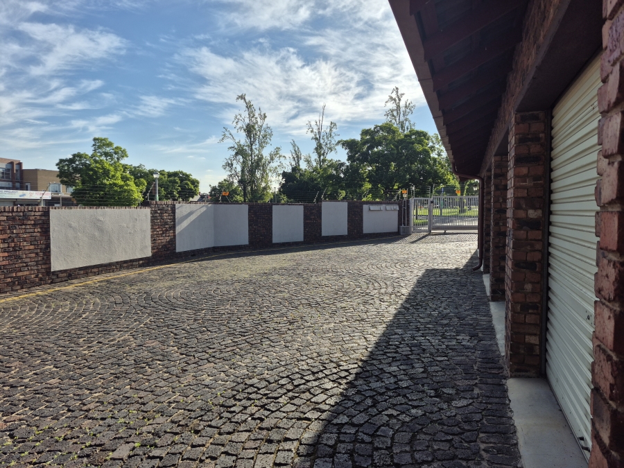 2 Bedroom Property for Sale in Randhart Gauteng
