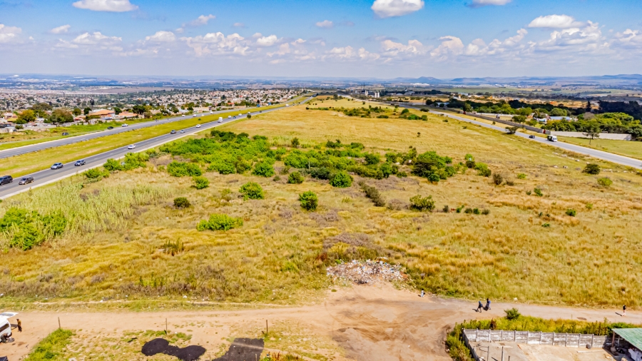 Commercial Property for Sale in Laezonia Gauteng