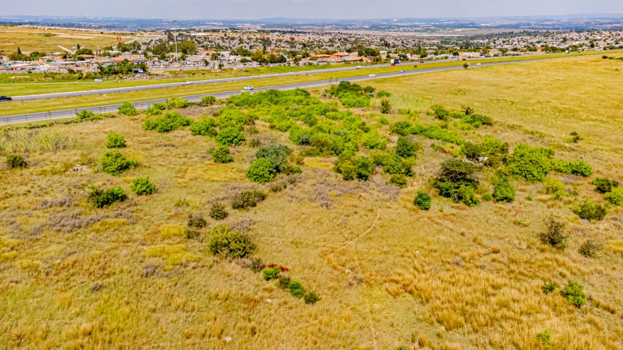 Commercial Property for Sale in Laezonia Gauteng